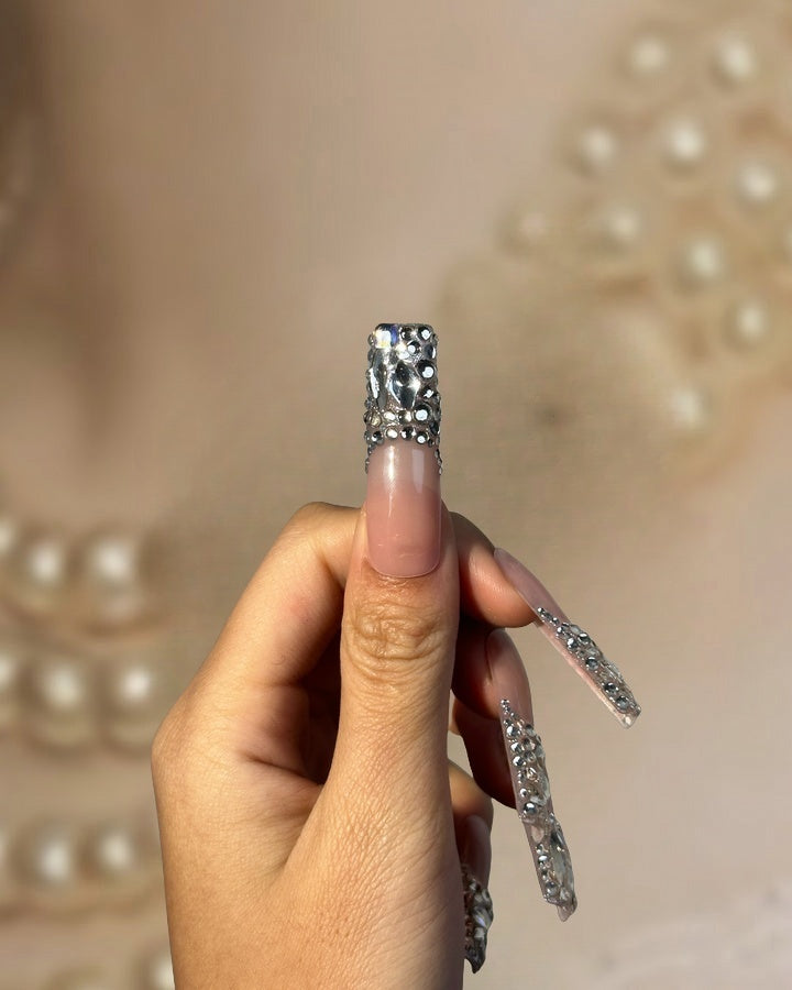 Rich Girl's Diamond Nail