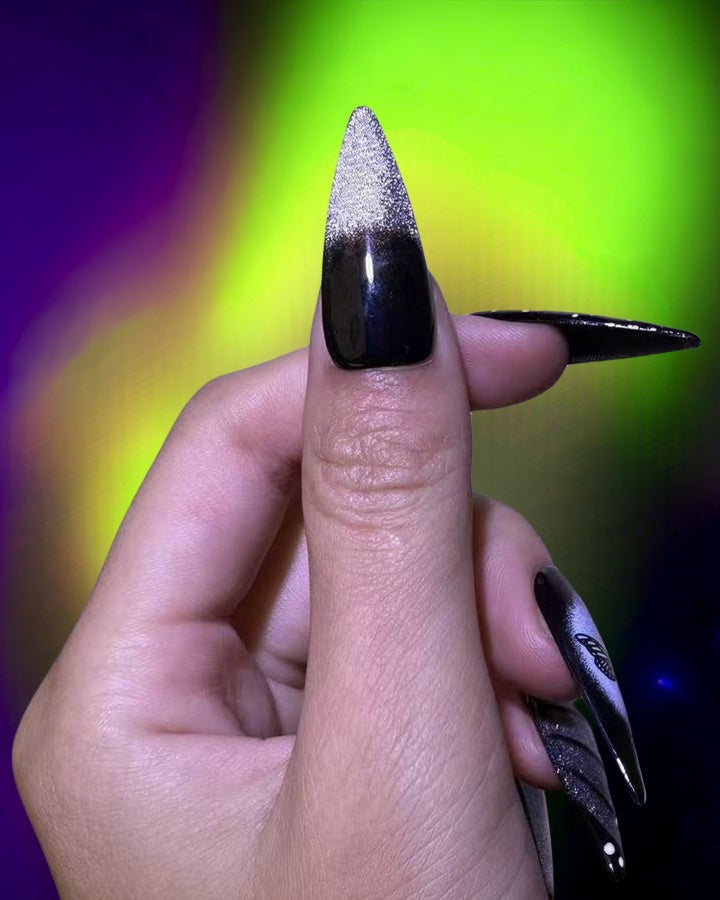 Dark Butterfly Nail